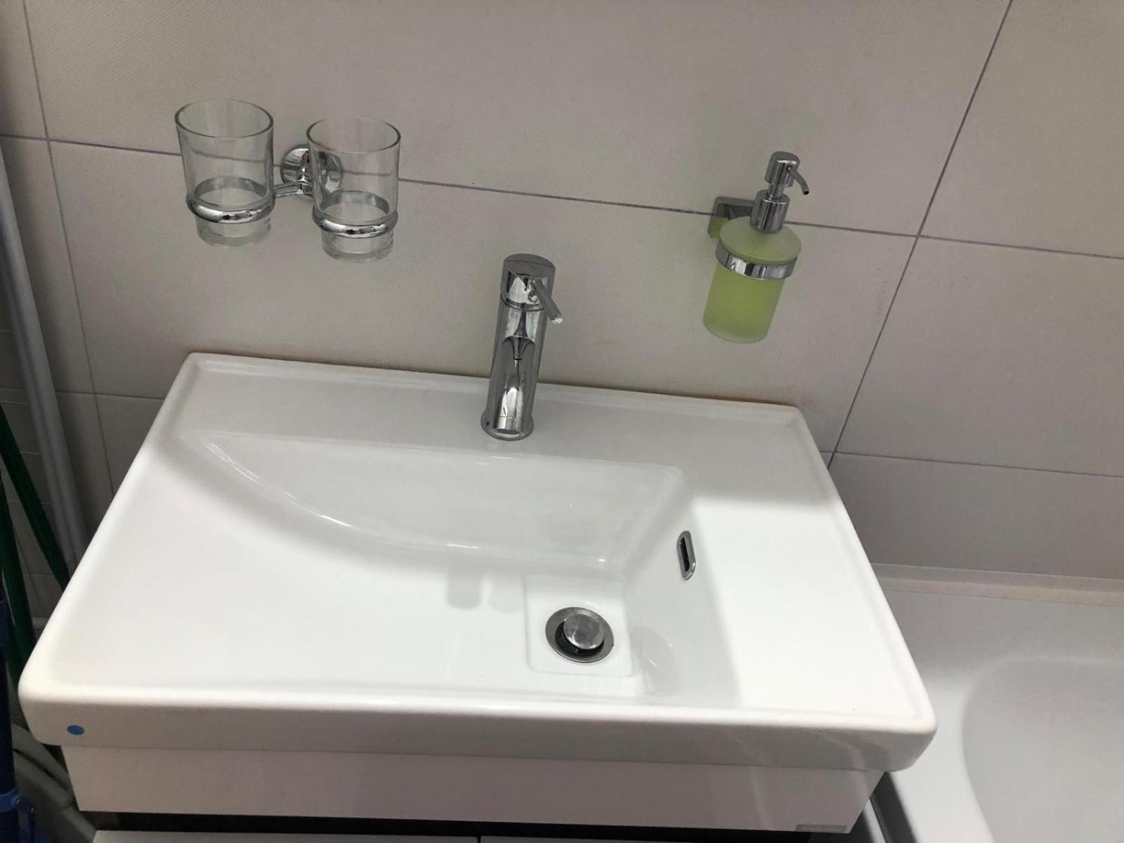 Parc Apartment Pitesti Luaran gambar